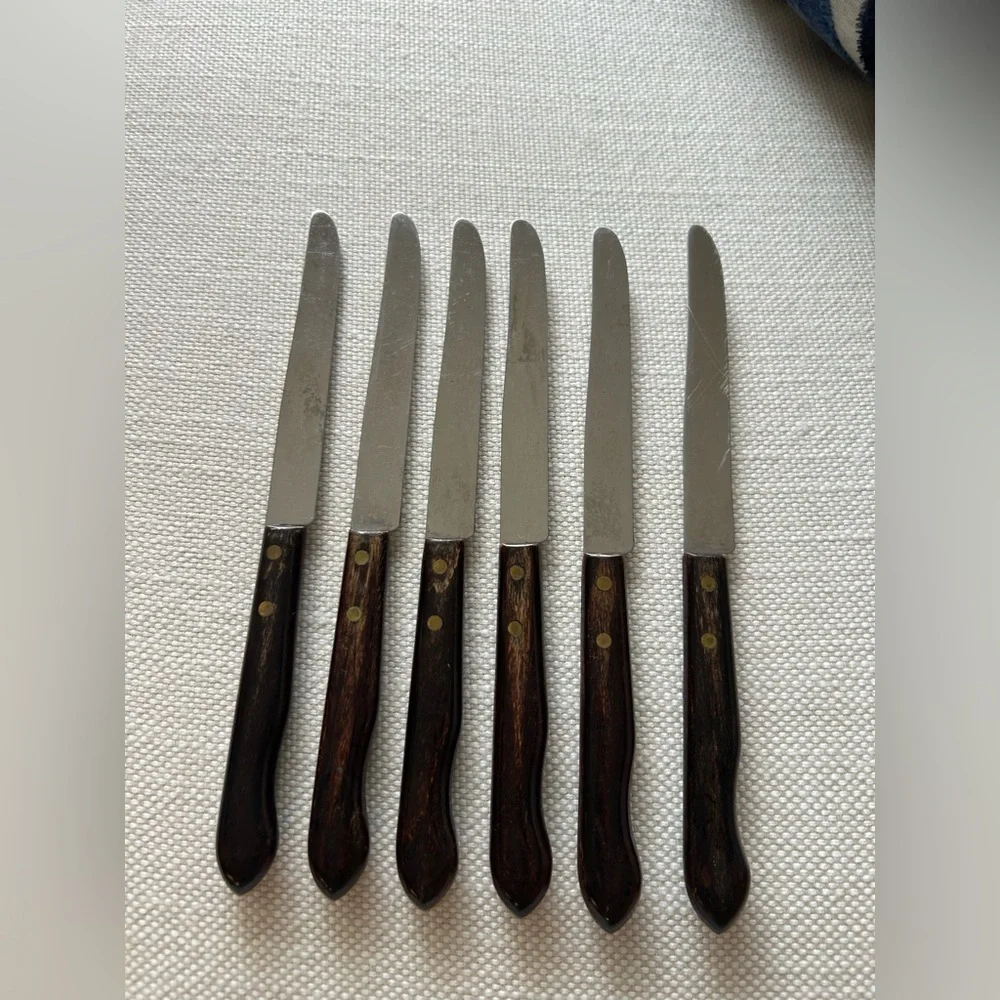 HAMMER BRAND Vintage wood-Handled Set of 6 Bull Nose Steak Knives